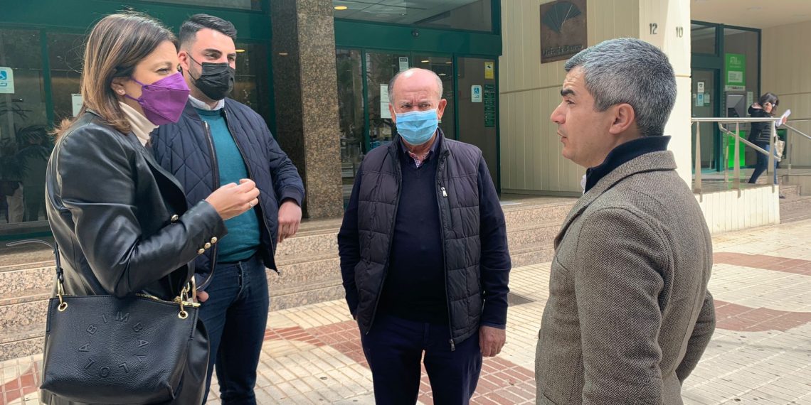 Ayuntamientos de la Serranía se concentrarán el lunes contra el cierre de las oficinas de Unicaja