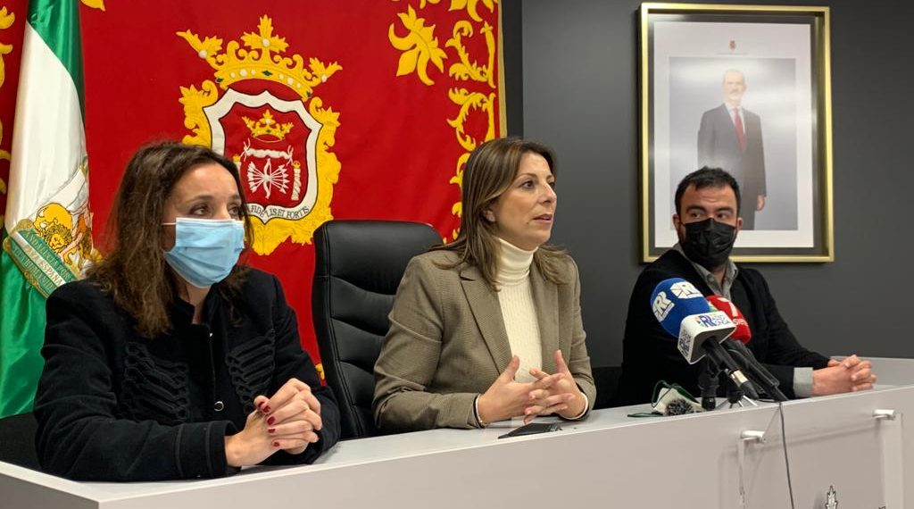 La salida de una etapa de la Vuelta Ciclista a España desde Ronda adelanta la fecha de la celebración de la Feria de Pedro Romero