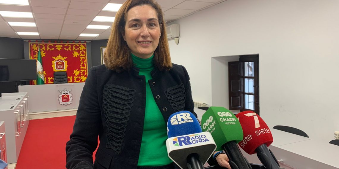 La delegación de Asuntos Sociales y Cruz Roja organizan un nuevo reparto de alimentos los días 23, 24 y 25 de marzo