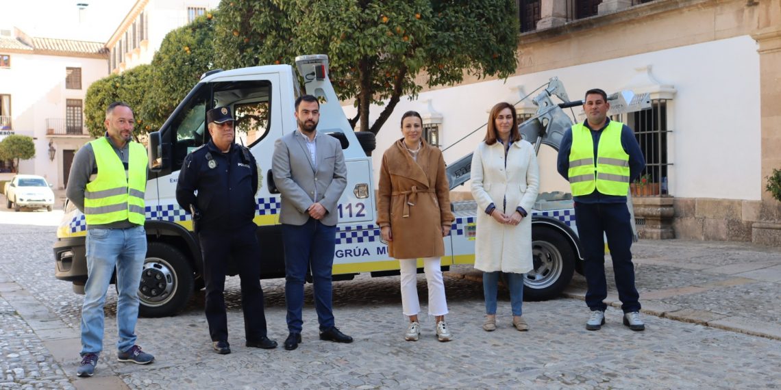 Ronda recupera el servicio de la grúa municipal a partir de este Domingo de Ramos