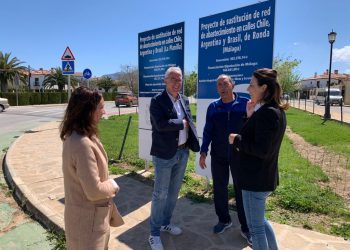 El Ayuntamiento finaliza las mejoras de abastecimiento y asfalto en La Planilla