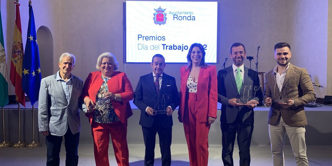 Ronda homenajea la labor empresarial de cuatro entidades con motivo del Día del Trabajo￼