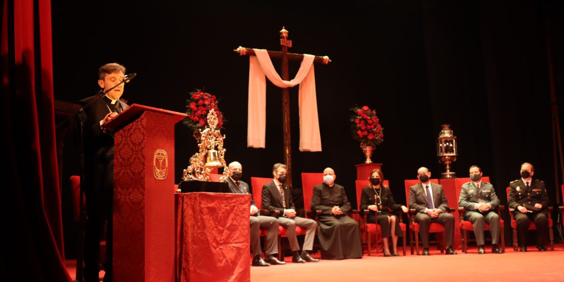     Ronda celebra el Pregón Oficial de la Semana Santa en el Año del Señor 2022.￼