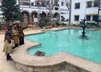 El Ayuntamiento restaura las fuentes ornamentales de la Alameda del Tajo