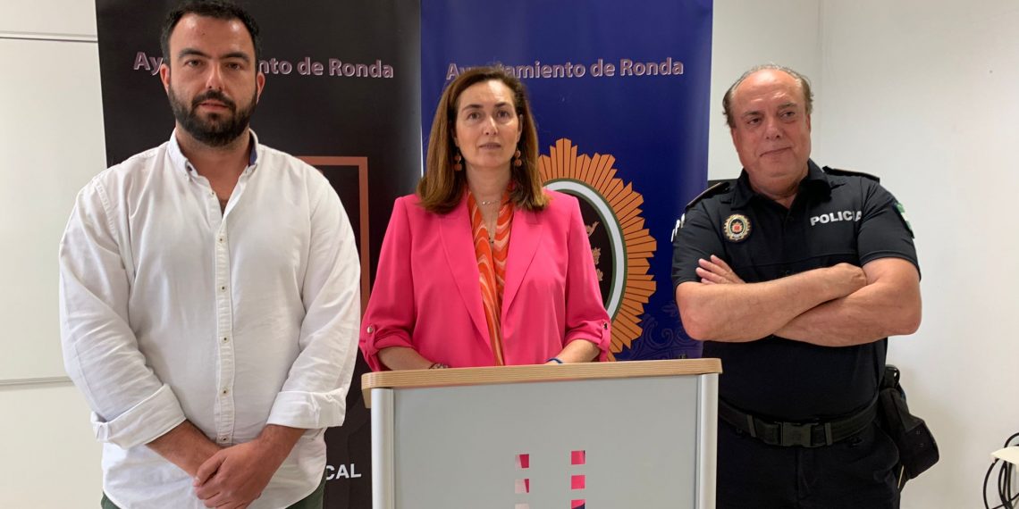 El Ayuntamiento presenta el dispositivo especial de Tráfico y Seguridad Ciudadana previsto durante la celebración de ‘Ronda Romántica’