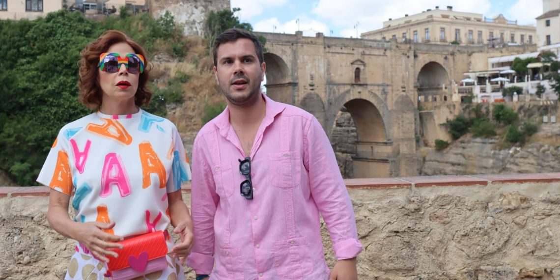 El Puente Nuevo de Ronda se convierte en el epicentro malagueño de la moda con Ágata Ruiz de la Prada como madrina de excepción