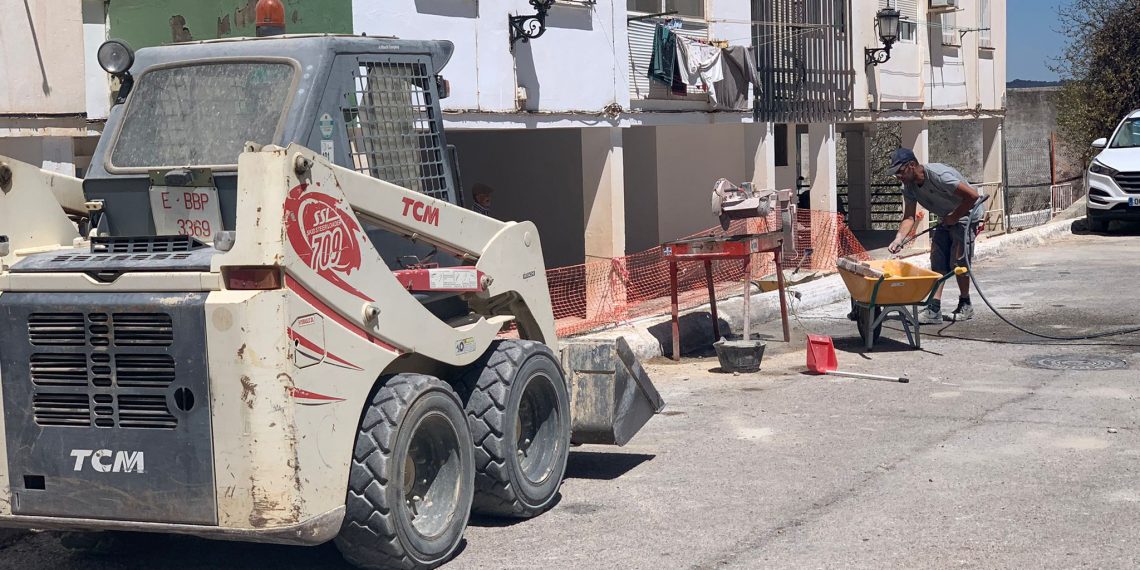 La remodelación de la barriada El Fuerte, que simultanea la ejecución de dos de las fases de reforma, avanza a buen ritmo