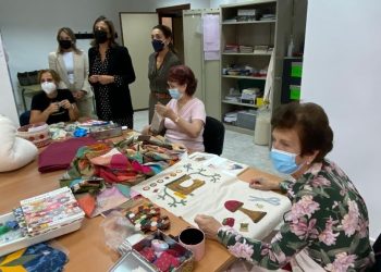 Cultura propone casi medio centenar de talleres socioculturales en una docena de ubicaciones distintas a partir de otoño