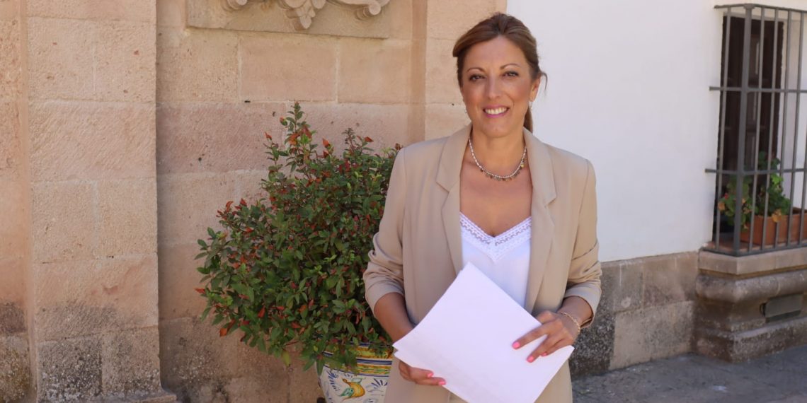 El Ayuntamiento obtiene 795.000 euros de la venta de corcho de los Montes de Propio, 156.290 euros más de lo previsto inicialmente