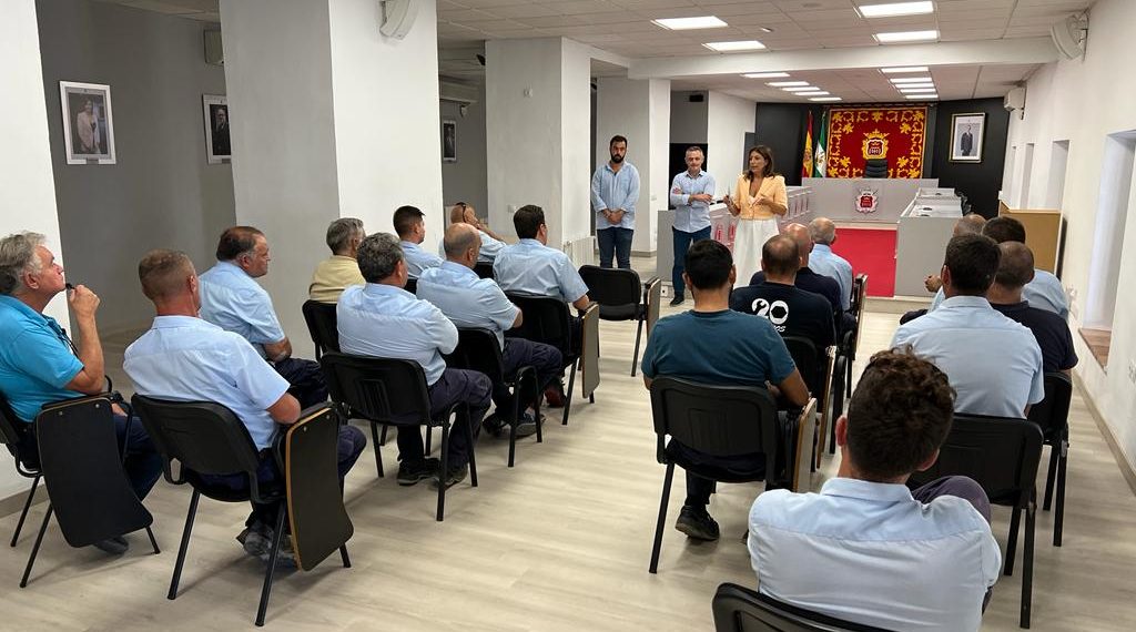 El Ayuntamiento refuerza la Brigada Operativa incorporando veinte trabajadores