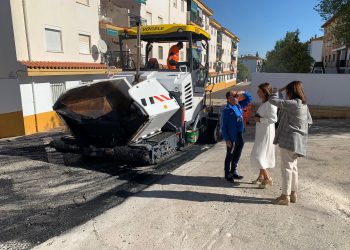 El Ayuntamiento pone en marcha un plan de asfalto que llegará a más de una veintena de calles de Ronda