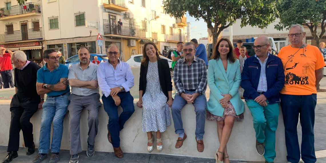 El Ayuntamiento inaugura la conocida como ‘plaza de la Madre’ tras su remodelación integral