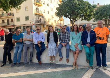 El Ayuntamiento inaugura la conocida como ‘plaza de la Madre’ tras su remodelación integral  