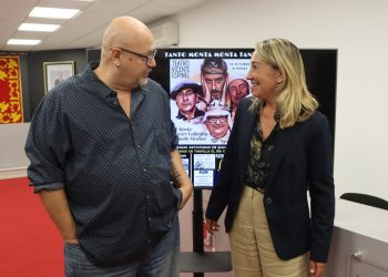 La delegación de Cultura presenta la nueva comedia de Manolo Medina, ‘Tanto monta, monta tanto’, que llega el viernes a Ronda