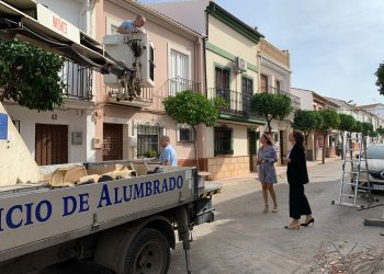 El Ayuntamiento incorpora iluminación LED en media docena de calles de La Uva y San Cristóbal