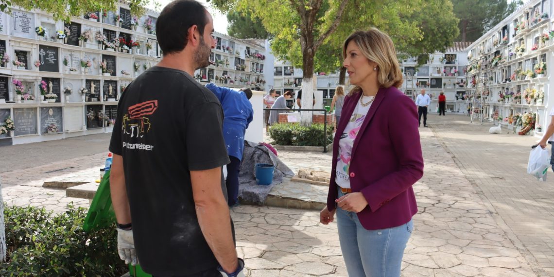 El Ayuntamiento ultima los preparativos en el Cementerio de San Lorenzo de cara a la celebración del Día de Todos los Santos