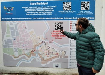 Turismo de Ronda sitúa un punto de información para visitantes en el aparcamiento de ‘El Castillo’