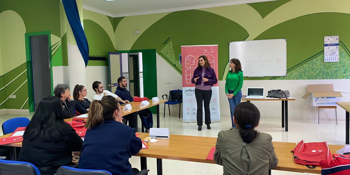 El Ayuntamiento pone en marcha un nuevo curso formativo a través del programa ‘Enrédate+’