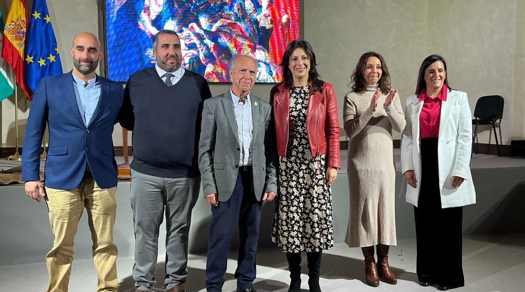 Ronda inaugura la programación navideña con el encendido del alumbrado y el nombramiento oficial de la Cartera Real y los Reyes Magos de este año