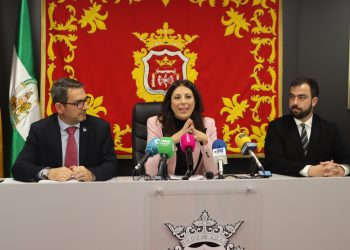 El Ayuntamiento trabaja para posicionar Ronda como ciudad puntera tecnológica de la mano de la Junta de Andalucía