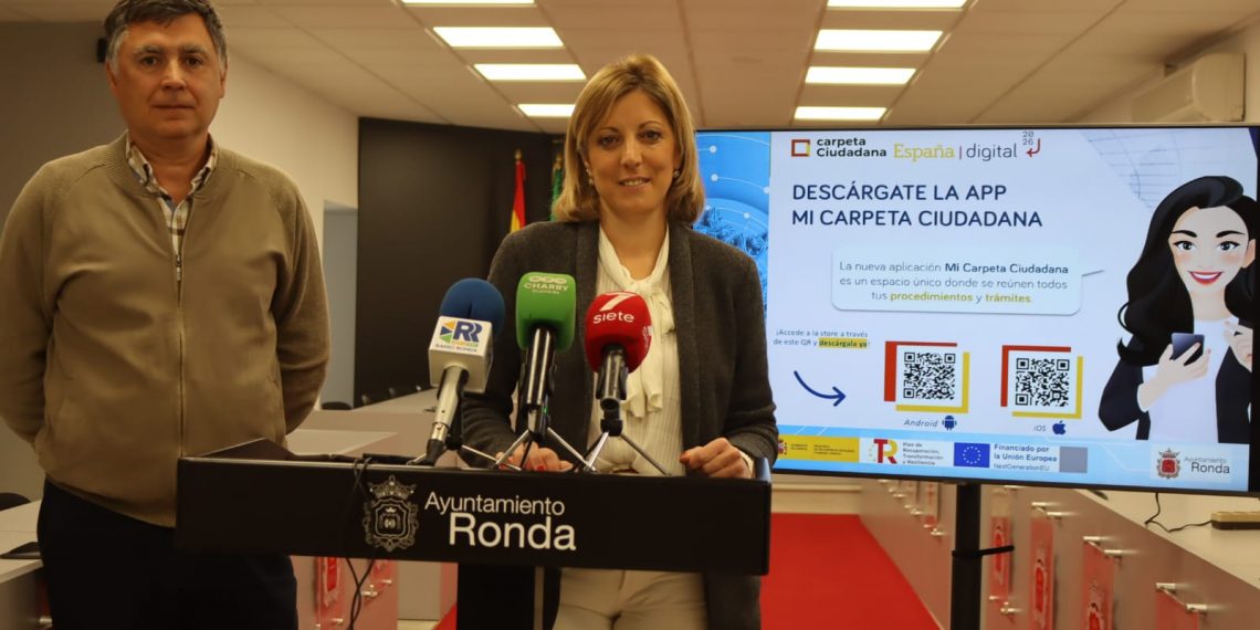 El Ayuntamiento desarrollará unas plataformas online para agilizar los trámites entre la administración y los vecinos