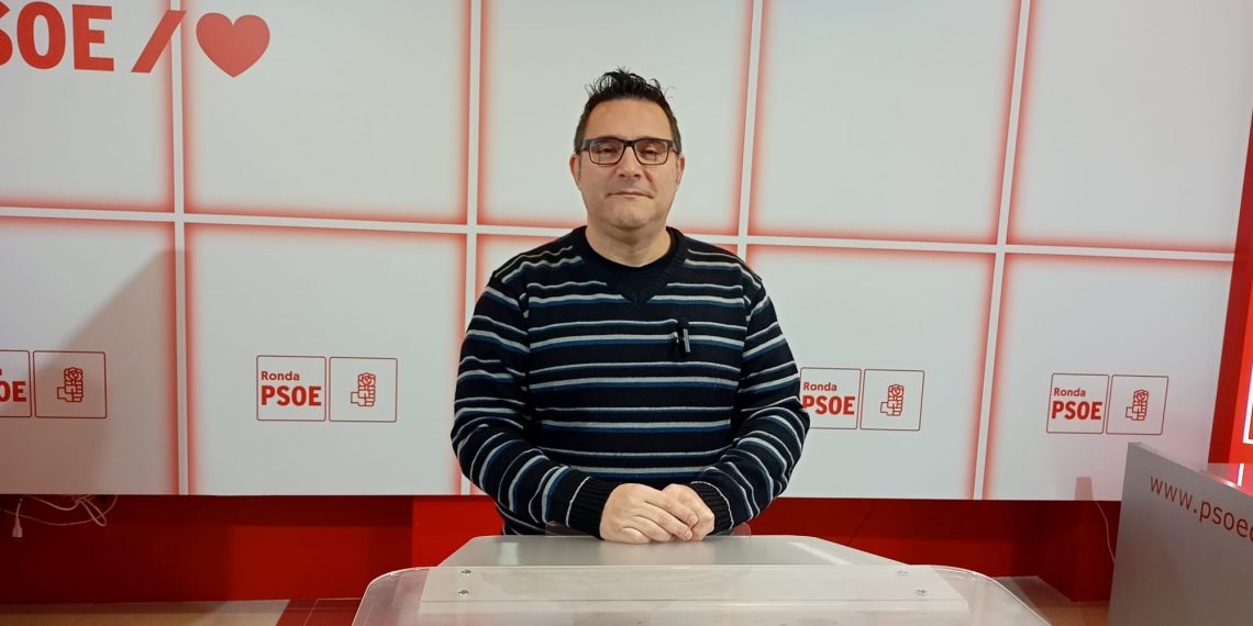 El PSOE de Ronda exige explicaciones al Gobierno local por las incidencias en el transporte urbano