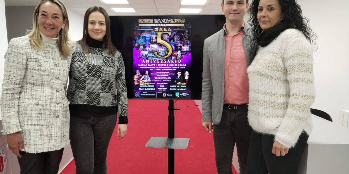 El Ayuntamiento de Ronda se suma a la celebración del quinto aniversario de Entre Bambalinas