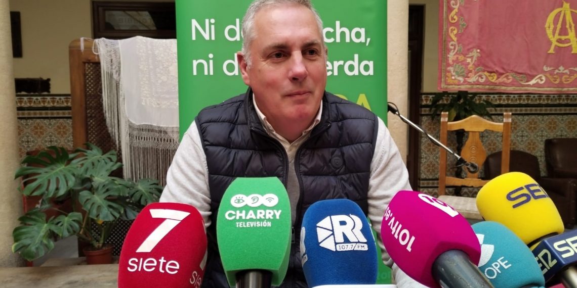 Carlos Mirasol presenta IRonda, partido con el que concurrirá a las municipales