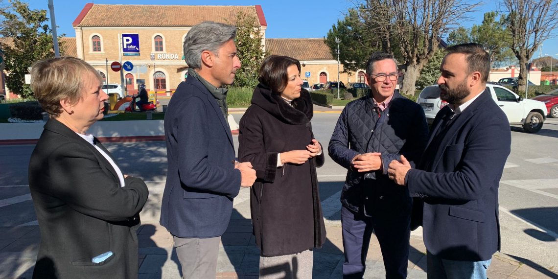 Lorite: “Con Sánchez la movilidad ferroviaria es más cara, más escasa y con más incidencias”