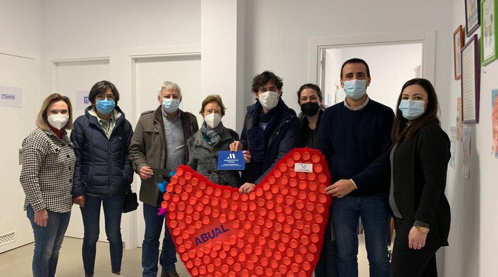 La Diputación impulsa un proyecto de inclusión digital y estimulación para personas con enfermedades mentales en la Sierra de las Nieves