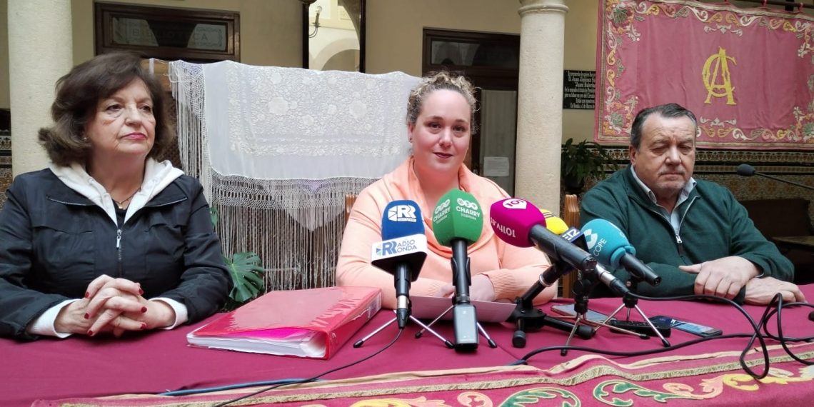 Se presenta una comisión para solicitar la declaración de Pepita Gamero como Hija Predilecta de Ronda