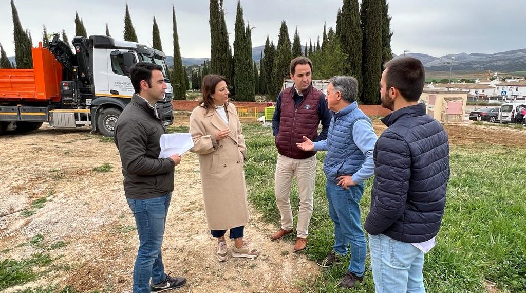 Arrancan las obras de urbanización de la plaza Tobalo en la Cruz de San Jorge
