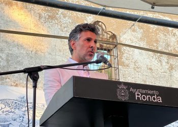 Arranca la IX edición de Ronda Romántica con el pregón a cargo de Arcángel