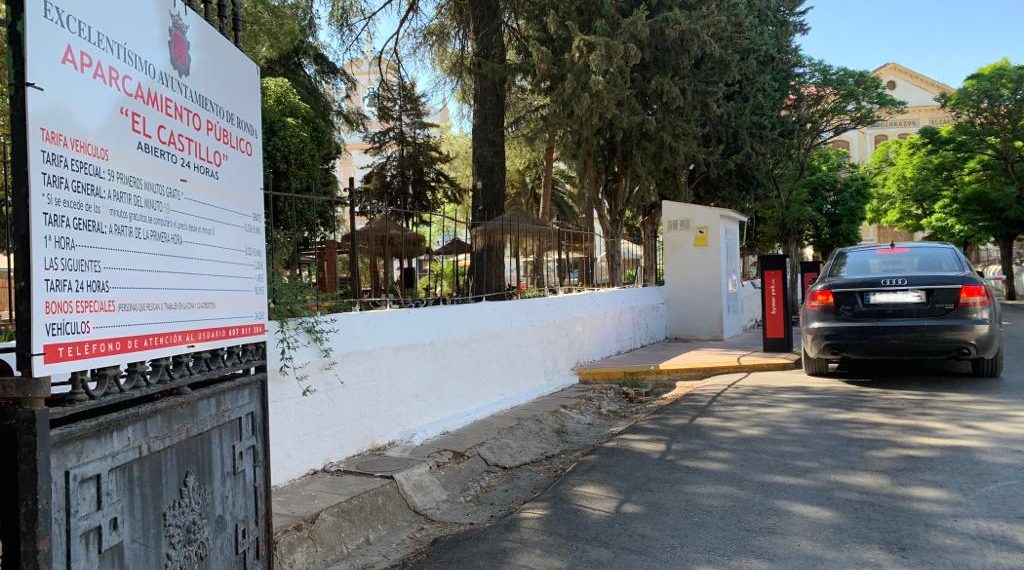 El aparcamiento de El Castillo se mantiene abierto a residentes durante la fiesta de Ronda Romántica 