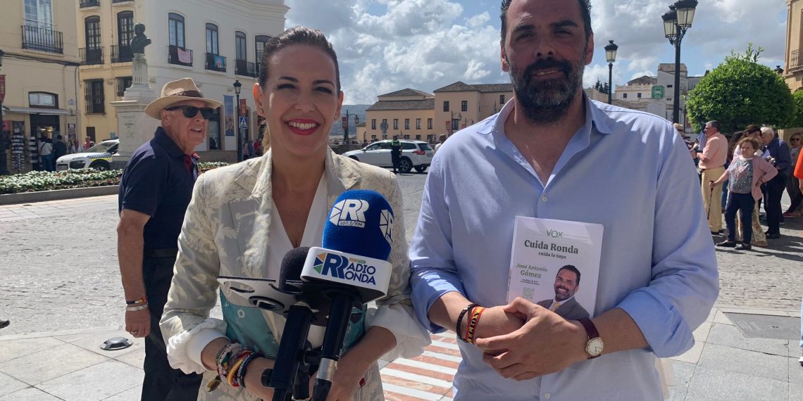 VOX anuncia una mejor gestión económica municipal con un recorte del sueldo de los concejales