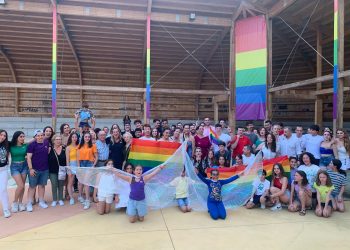 Lectura del manifiesto institucional con motivo del Día del Orgullo LGBTIQA+  