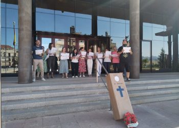 Los funcionarios de Justicia siguen sus protestas para solicitar mejoras laborales