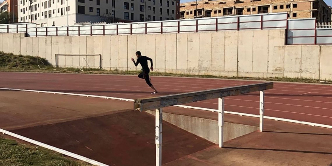 La ciudad deportiva de Ronda renovará casi 2.500 metros cuadrados de sus pistas de atletismo