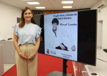 El cantante y compositor Manuel Lombo será el pregonero de la Feria y Fiestas de Pedro Romero 2023