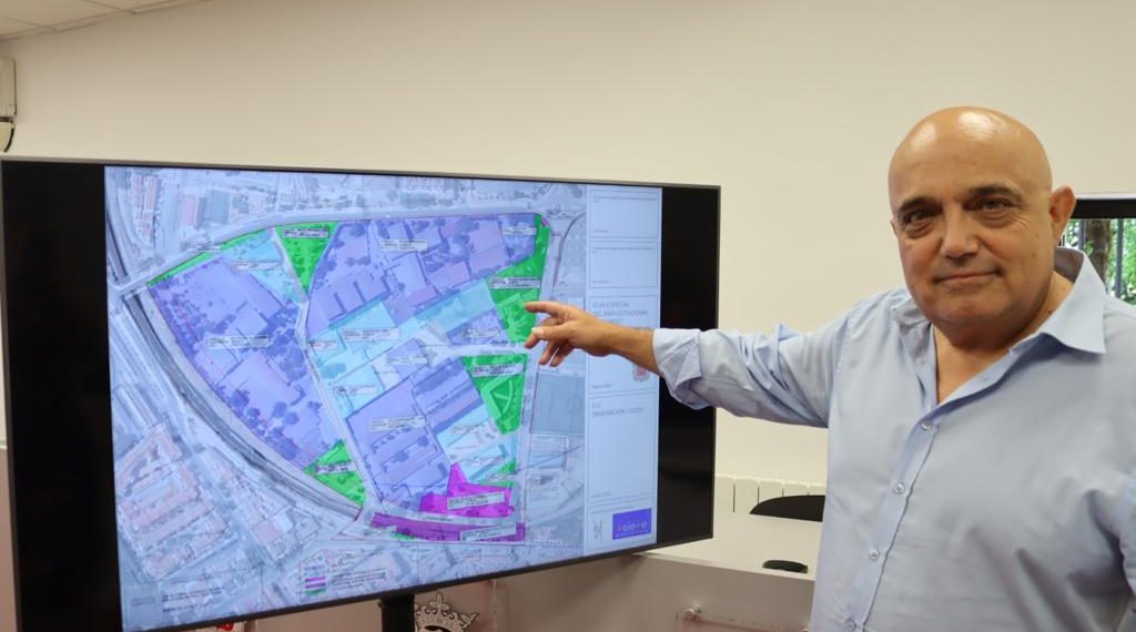 El Ayuntamiento reordena urbanísticamente El Fuerte, ganando casi 9.000 metros cuadrados de zonas verdes y nuevos equipamientos