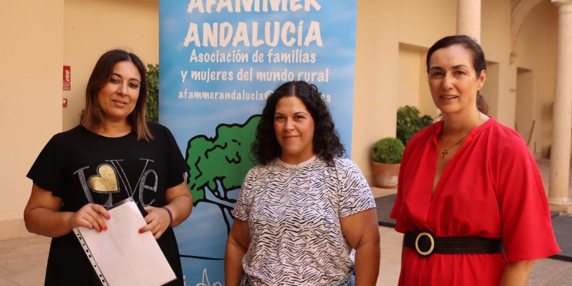 El Ayuntamiento y AFAMMER organizan una nueva jornada formativa para apoyar a la mujer rural