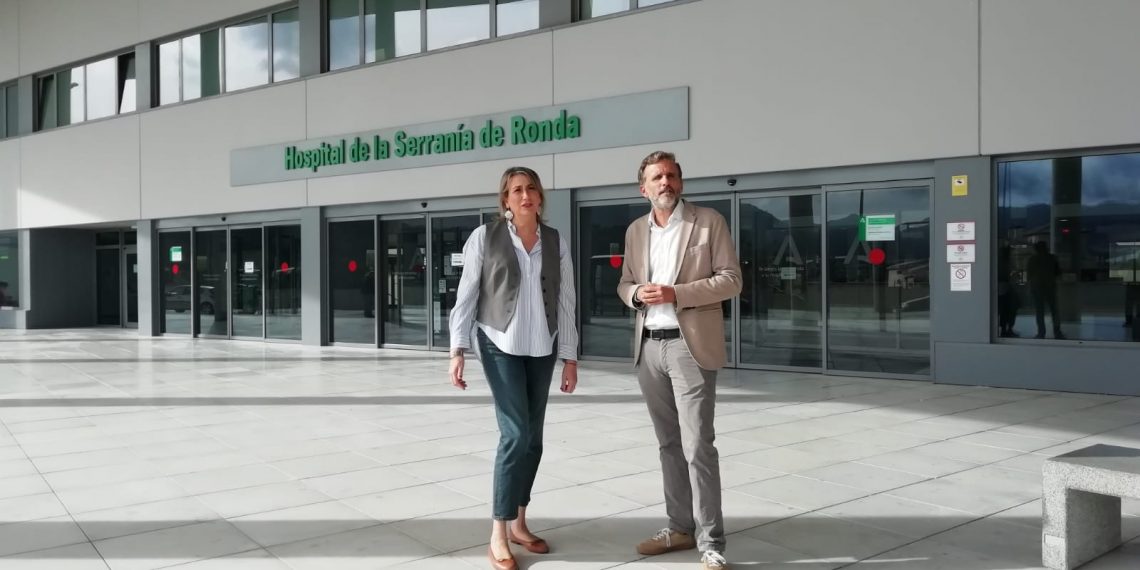 El PSOE pide que se mejore el transporte de pacientes en la Serranía de Ronda