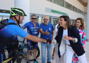 El Hospital de la Serranía de Ronda acoge una de las etapas de la Vuelta Ciclista Hospitalaria de Personas Ostomizadas