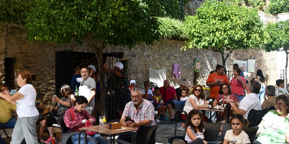 Benalauría dedicará a las castañas su IV mercado agro-artesanal