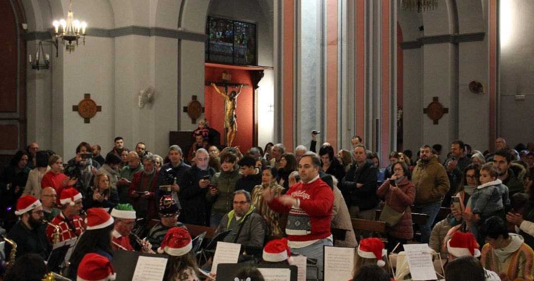 Rotundo éxito del concierto navideño ofrecido por la Banda Municipal de Ronda a beneficio de Ayuca