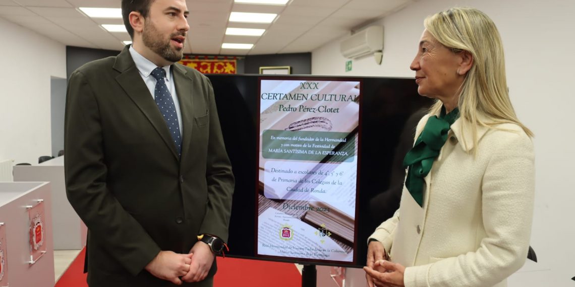 La delegación de Educación y la Hermandad de Columna y Esperanza promueven la XXX edición del Certamen de Poesía ‘Pedro Pérez Clotet’