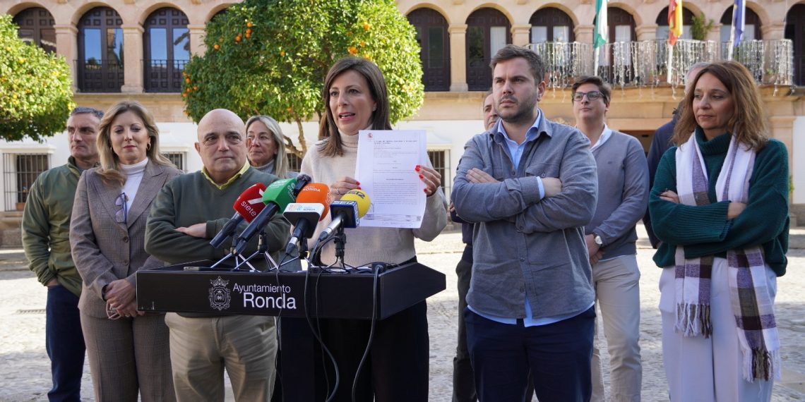 El juzgado archiva la denuncia interpuesta por el PSOE contra el equipo de Gobierno sobre la construcción de la estación de autobuses