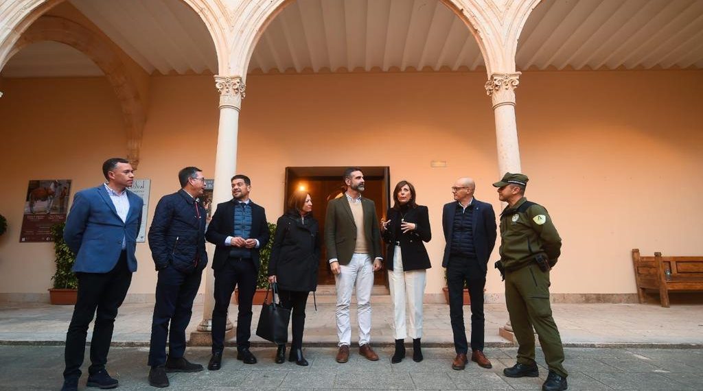 Fernández-Pacheco anuncia que Ronda albergará elCentro Administrativo del Parque Nacional Sierra delas Nieves