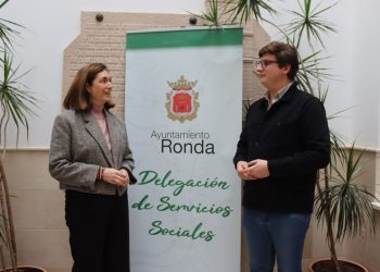 El nuevo servicio de Ayuda a Domicilio ampliará a los sábados la atención a los usuarios de Ronda