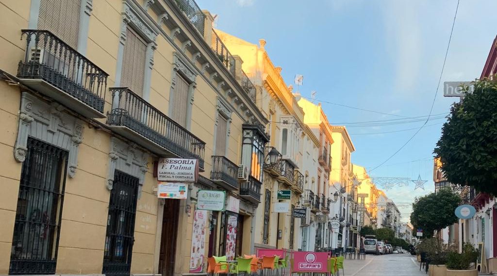El Ayuntamiento aclara que los hosteleros solo deberán recoger los elementos de sus terrazas en la calle al final de la jornada